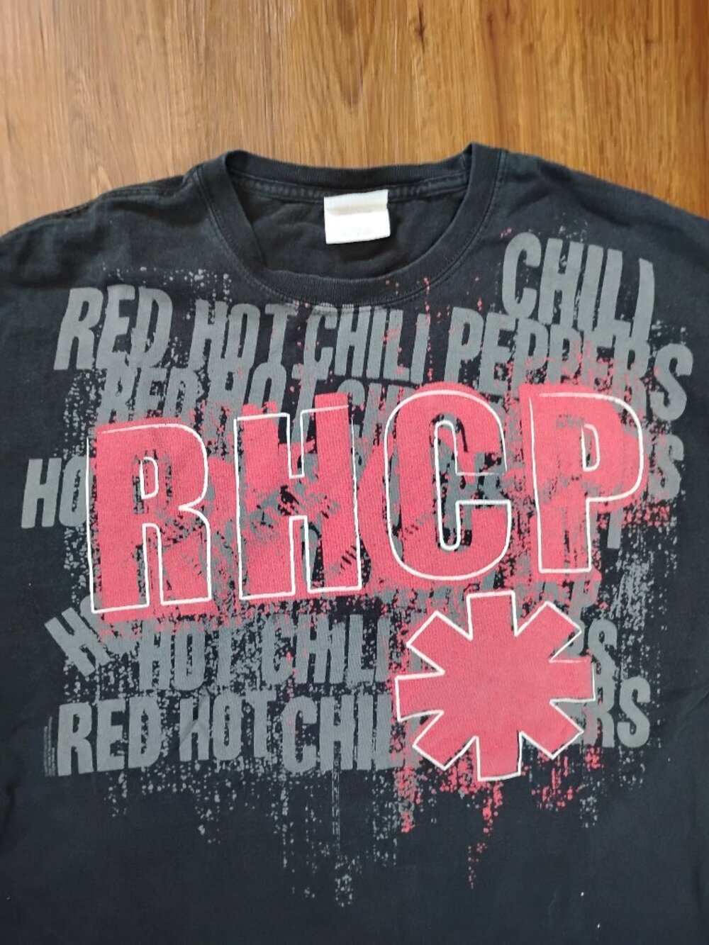 Vintage Y2K Red Hot Chili Peppers T-Shirt